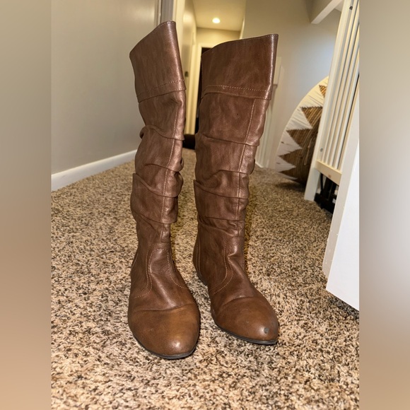 Kohl's Shoes - Brown Boots